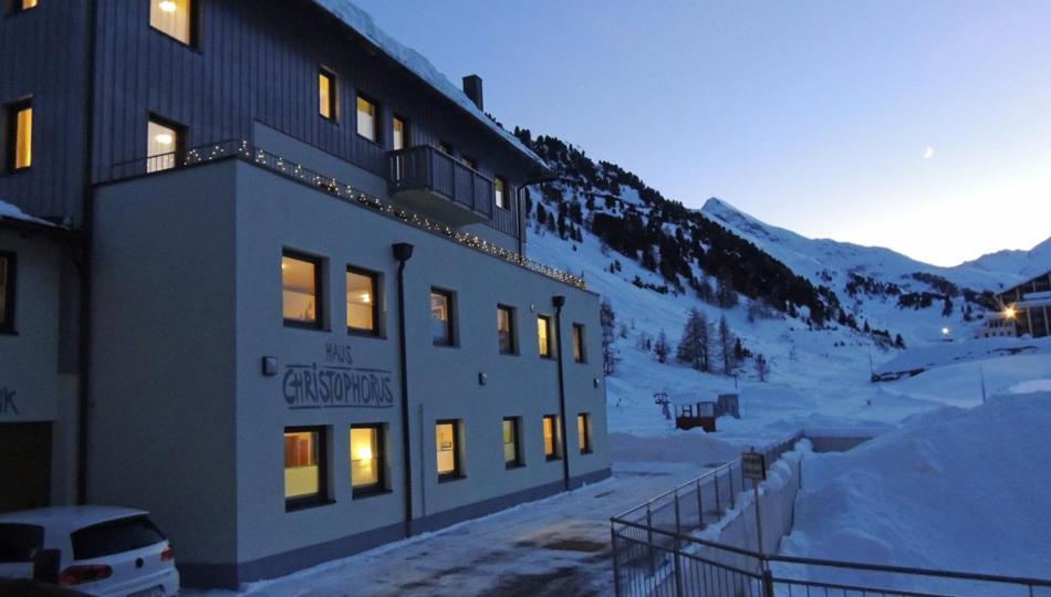 奥伯古格尔 克里斯托弗旅馆酒店 外观 照片